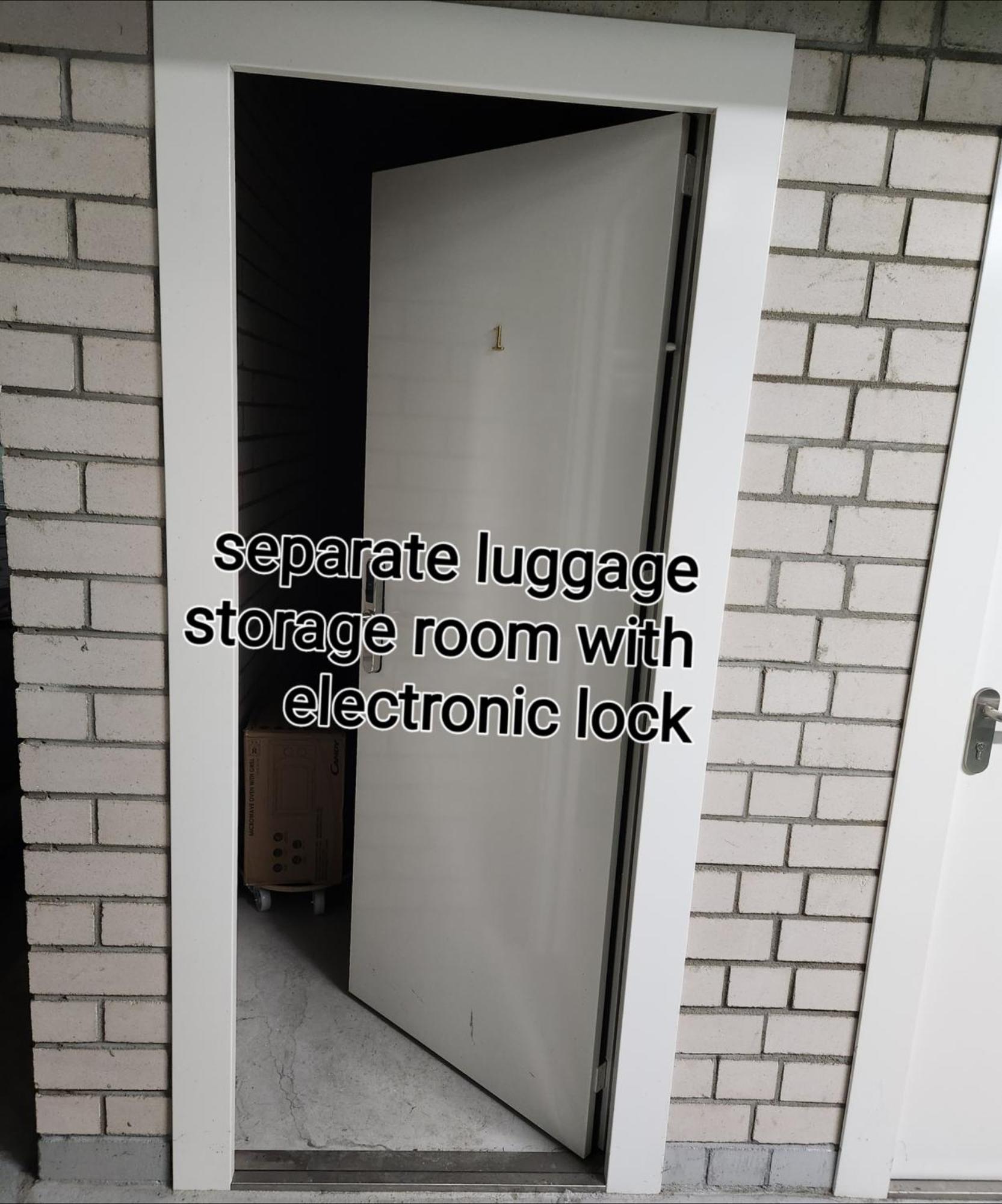 Happy Inn Presidential, Self Check-In, Parking In The Underground Garage VNO Buitenkant foto