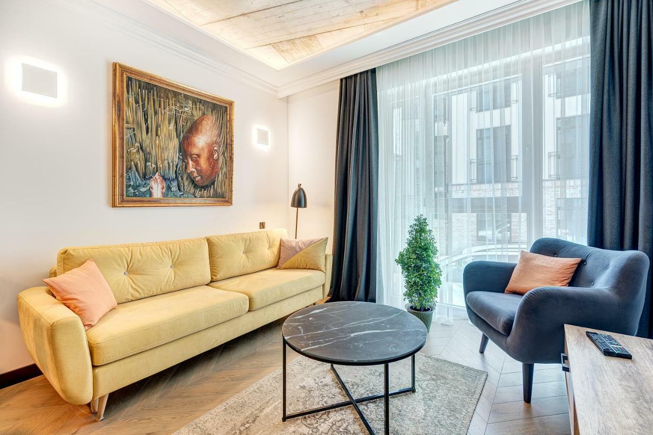 Happy Inn Presidential, Self Check-In, Parking In The Underground Garage VNO Buitenkant foto
