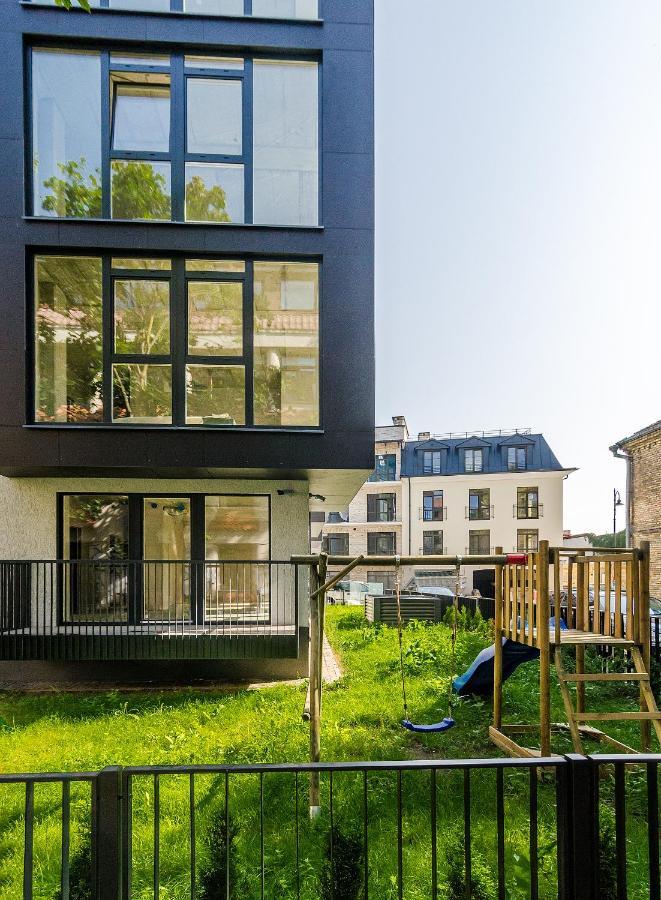 Happy Inn Presidential, Self Check-In, Parking In The Underground Garage VNO Buitenkant foto